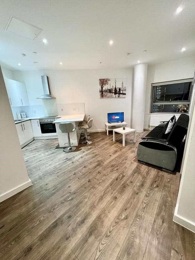 Immaculate Flat In West Croydon公寓 外观 照片